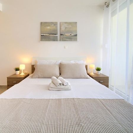 Apartment Sasso Bianco With The Private Pool Njivice Exterior foto